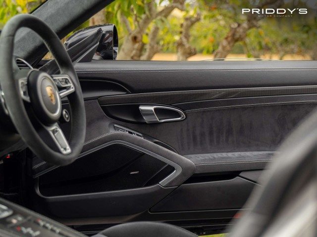 Porsche 718 - Image 19