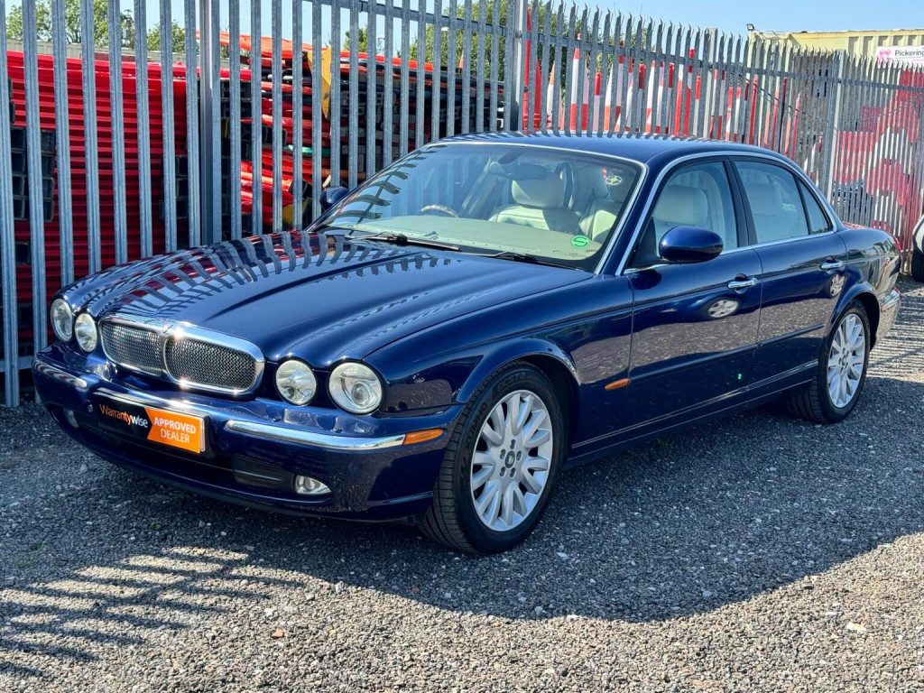 Jaguar Xj