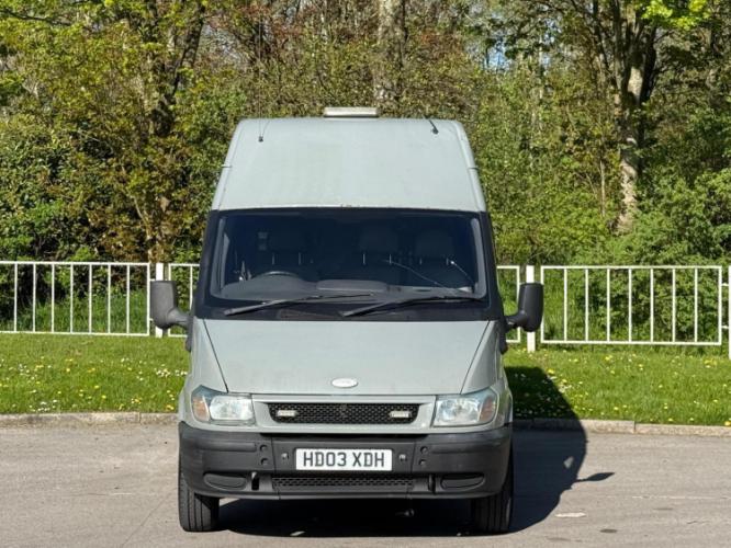 Ford Transit 2.4 Tdi 350 - Image 10
