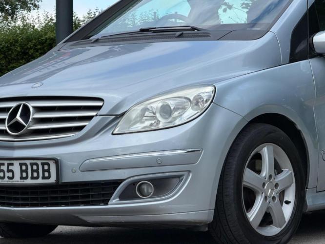 Mercedes-Benz B Class 2.0 B200 - Image 19