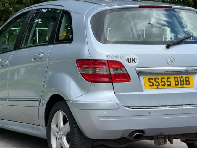 Mercedes-Benz B Class 2.0 B200 - Image 20