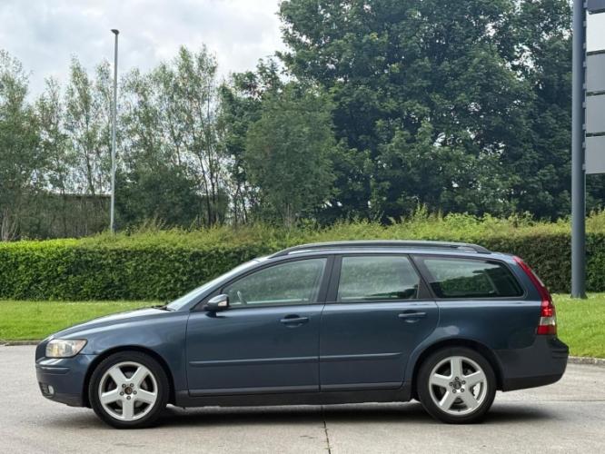 Volvo V50 2.0D Se 5Dr - Image 8