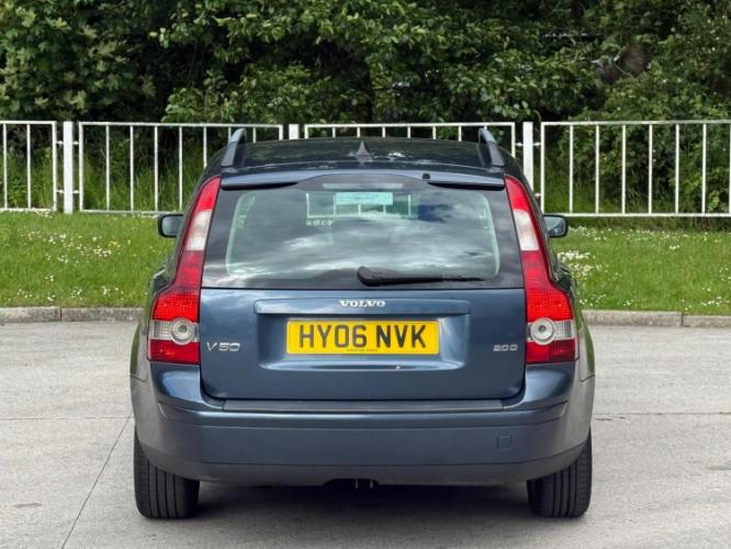 Volvo V50 2.0D Se 5Dr - Image 11