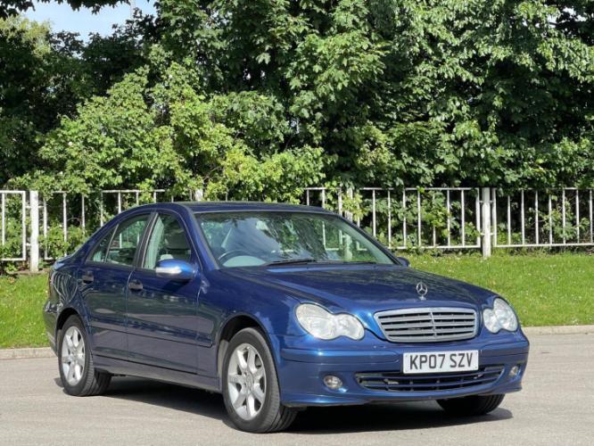 Mercedes-Benz C Class 1.8 C180 - Image 4