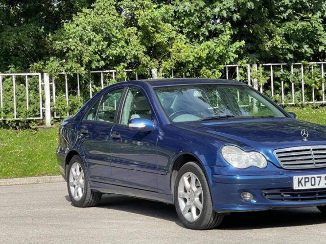 Mercedes-Benz C Class 1.8 C180 - Image 14