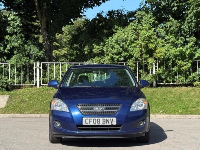 Kia Ceed 1.6 Crdi Ls - Image 2