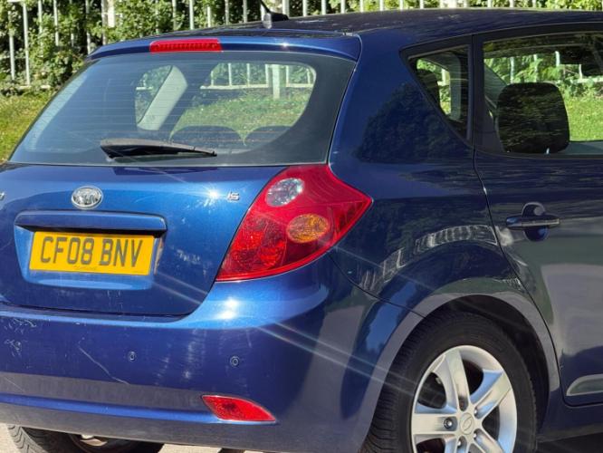 Kia Ceed 1.6 Crdi Ls - Image 19