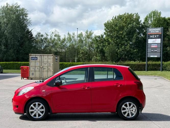 Toyota Yaris 1.3 Vvt-I Tr - Image 9