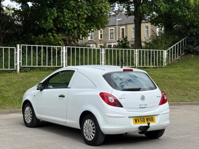 Vauxhall Corsa 1.3 Cdti 16V - Image 8