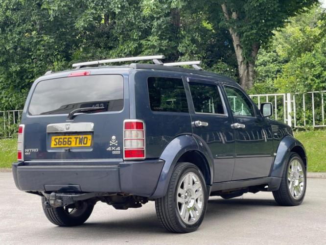 Dodge Nitro 2.8 Crd Sxt - Image 6
