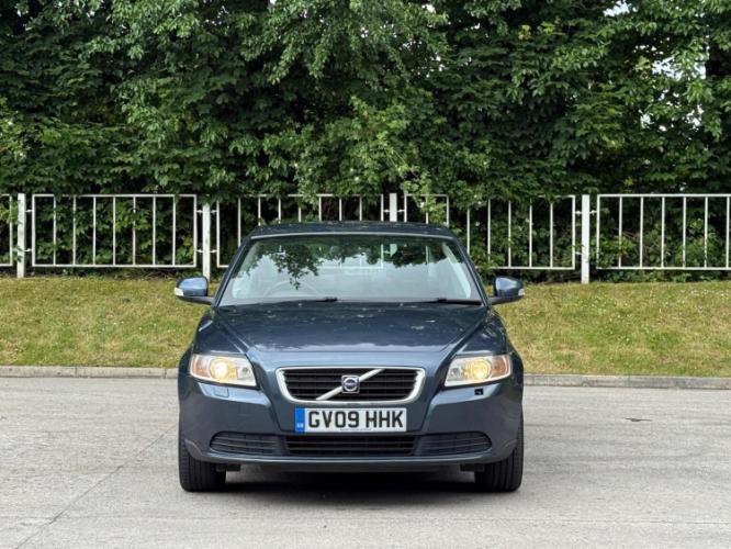 Volvo S40 1.6D Drive S - Image 2