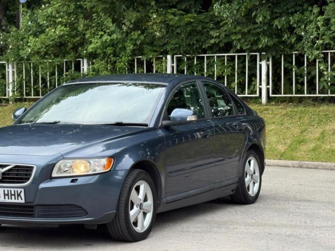 Volvo S40 1.6D Drive S - Image 13