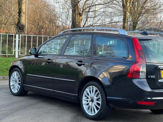 Volvo V50 2.0D Se Euro - Image 15