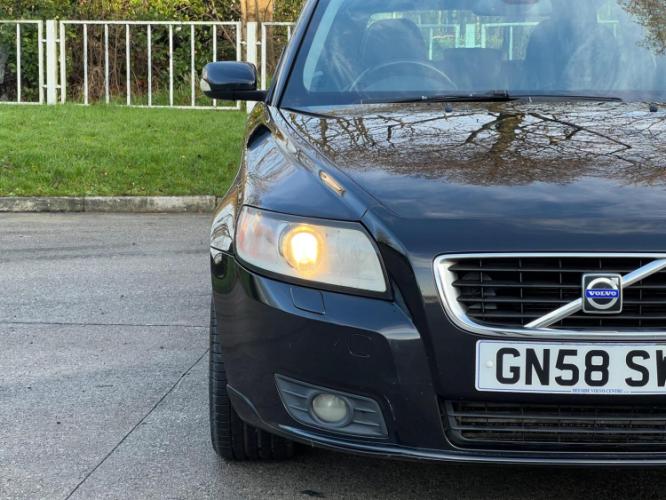 Volvo V50 2.0D Se Euro - Image 17
