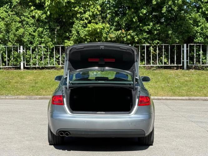 Audi A4 2.0 Tdi Executive - Image 13