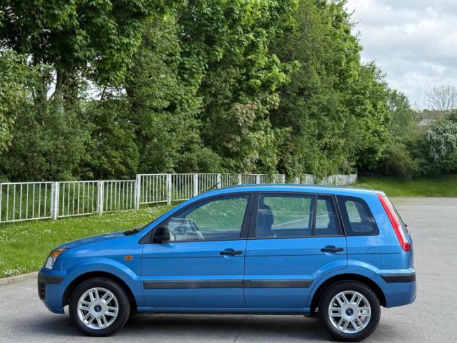 Ford Fusion 1.4 Style + - Image 9