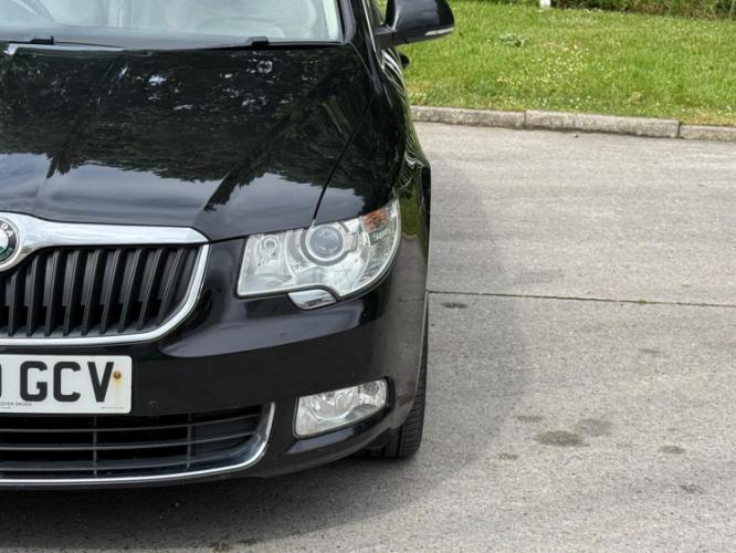Skoda Superb 2.0 Tdi Elegance - Image 19