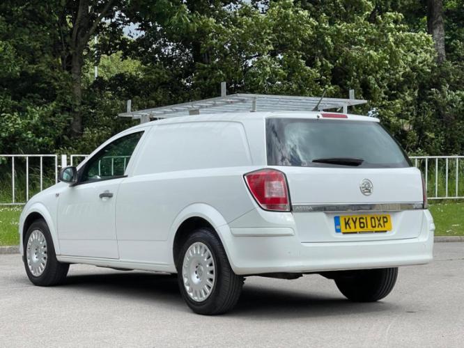 Vauxhall Astra 1.7 Cdti Ecoflex - Image 7