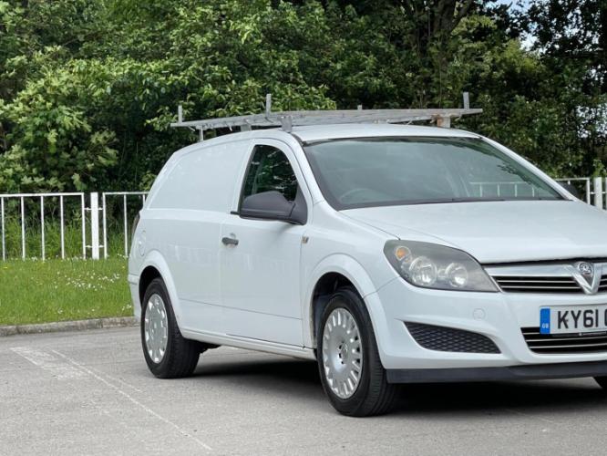 Vauxhall Astra 1.7 Cdti Ecoflex - Image 13