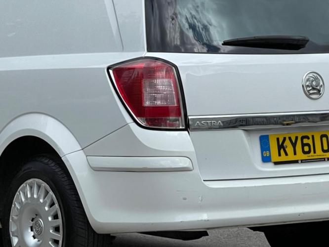 Vauxhall Astra 1.7 Cdti Ecoflex - Image 19