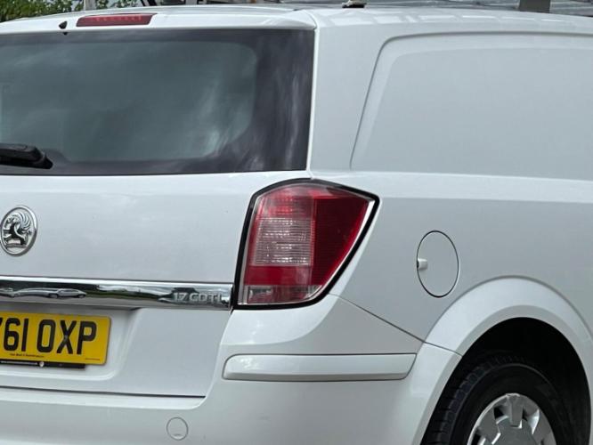 Vauxhall Astra 1.7 Cdti Ecoflex - Image 20
