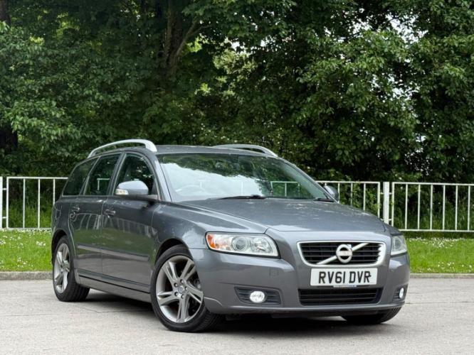 Volvo V50 1.6D Drive Se - Image 2