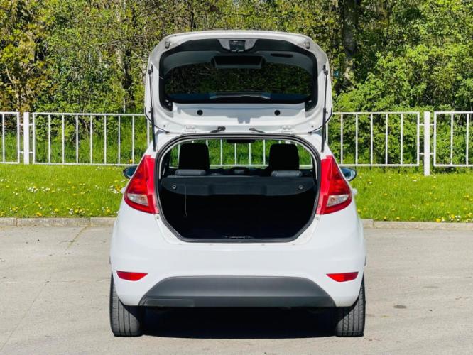 Ford Fiesta 1.25 Zetec 5Dr - Image 13