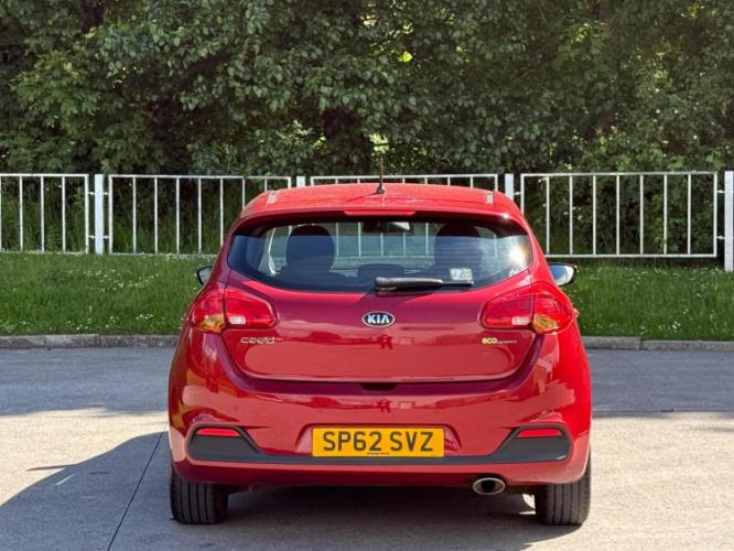 Kia Ceed 1.6 Crdi Ecodynamics - Image 12