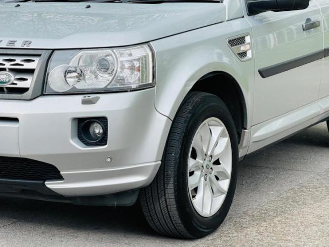 Land Rover Freelander 2 2.2 - Image 19