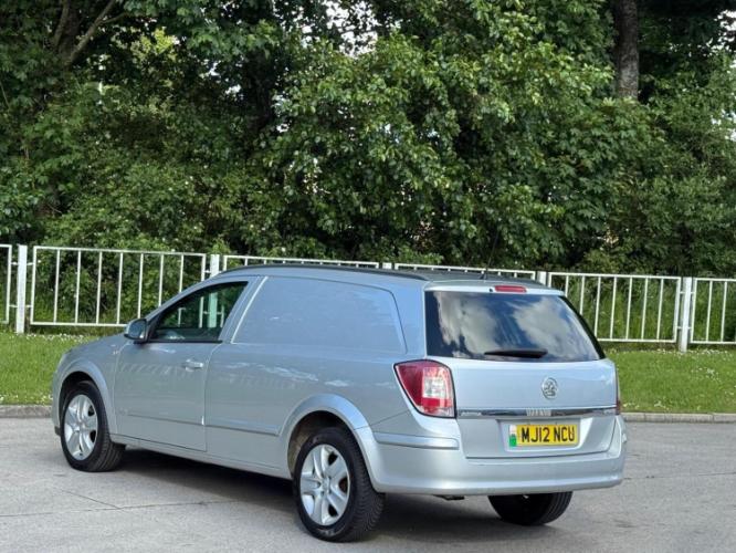 Vauxhall Astra 1.7 Cdti 16V - Image 8