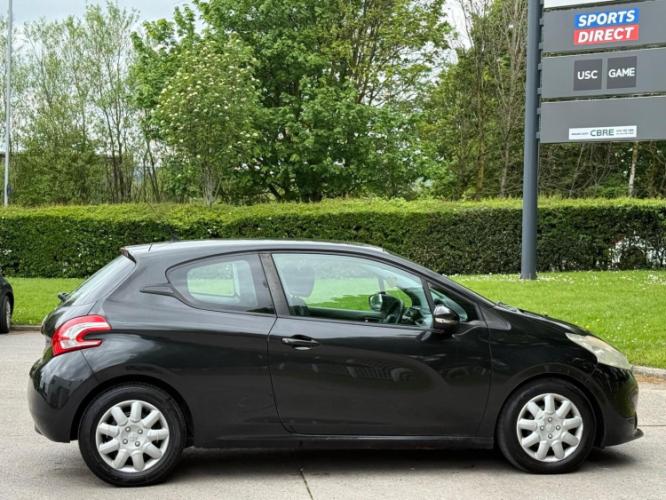 Peugeot 208 1.4 Hdi Access+ - Image 4