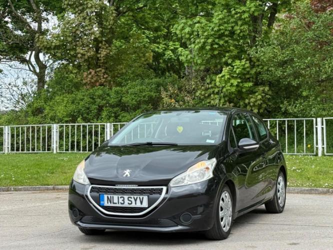 Peugeot 208 1.4 Hdi Access+ - Image 10