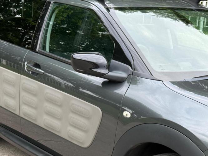 Citroen C4 Cactus 1.6 E-Hdi - Image 17