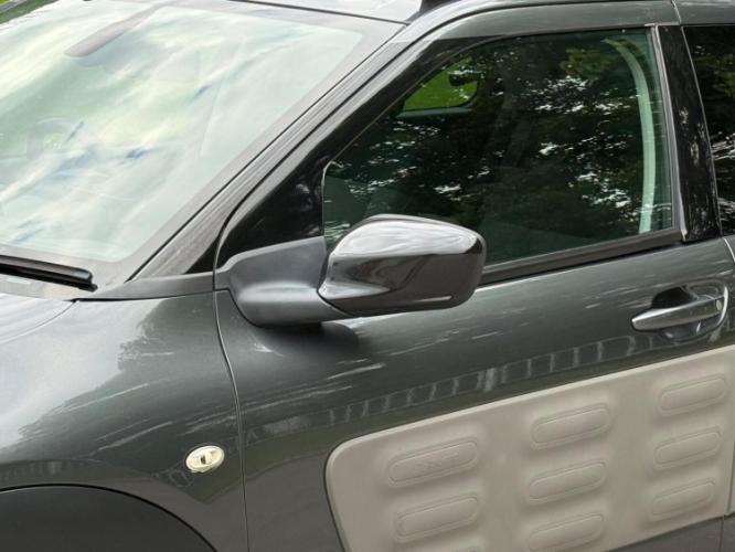 Citroen C4 Cactus 1.6 E-Hdi - Image 18
