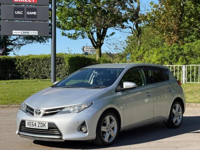 Toyota Auris 1.4 D-4D Excel - Image 10