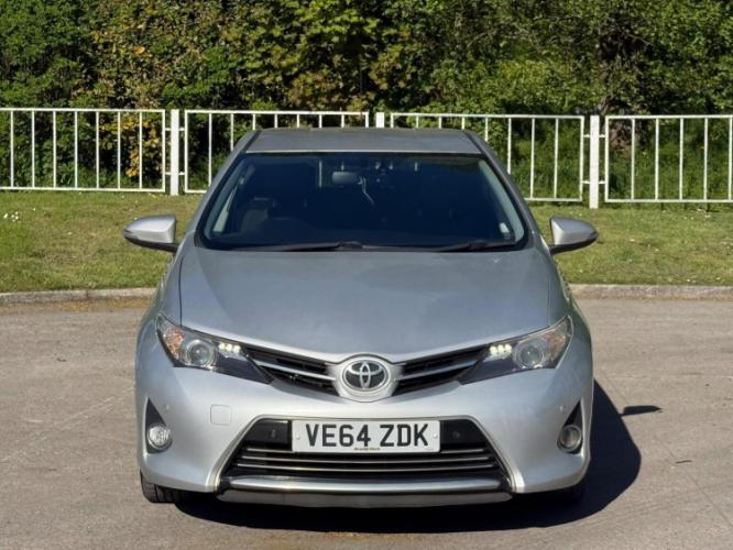 Toyota Auris 1.4 D-4D Excel - Image 11