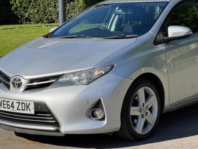 Toyota Auris 1.4 D-4D Excel - Image 19