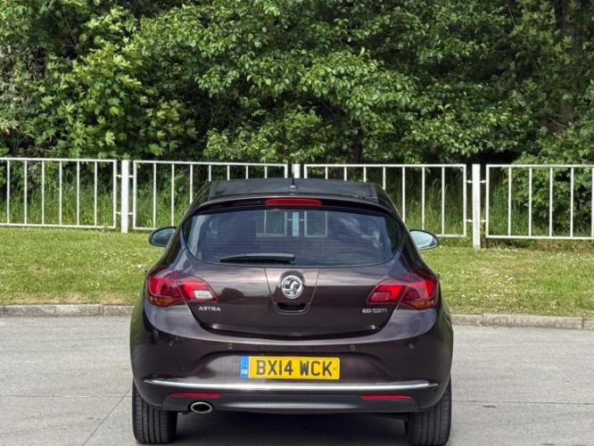 Vauxhall Astra 2.0 Cdti Elite - Image 12