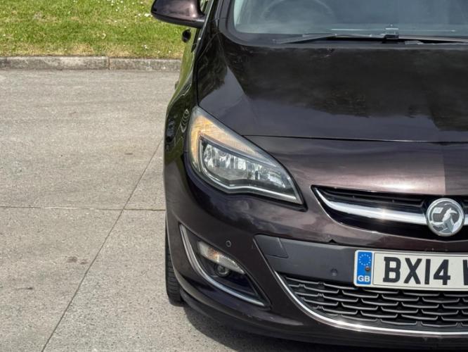 Vauxhall Astra 2.0 Cdti Elite - Image 18