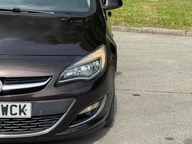 Vauxhall Astra 2.0 Cdti Elite - Image 19