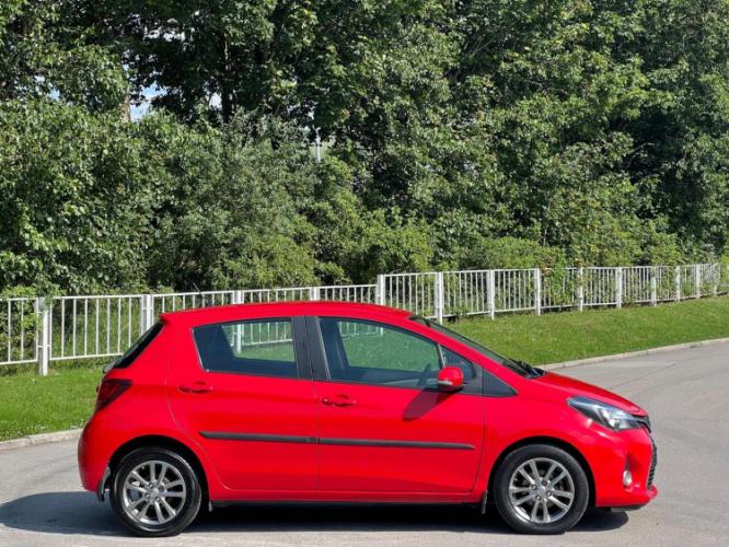 Toyota Yaris 1.4 D-4D Icon - Image 5