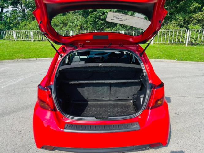 Toyota Yaris 1.4 D-4D Icon - Image 14
