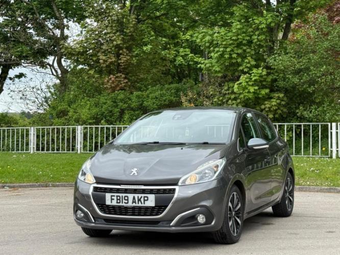 Peugeot 208 1.2 Puretech Tech - Image 10