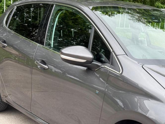 Peugeot 208 1.2 Puretech Tech - Image 20