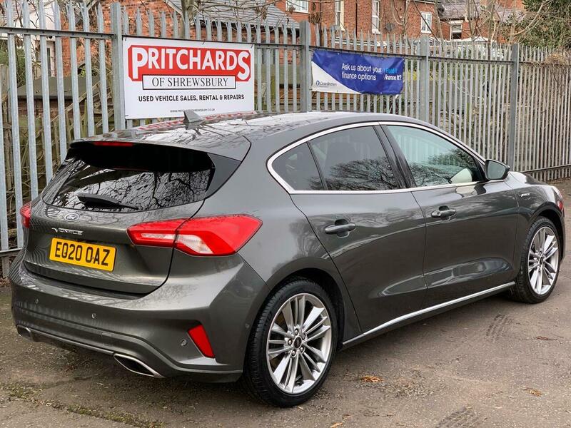 Ford Focus 1.0T Ecoboost Vignale - Image 4