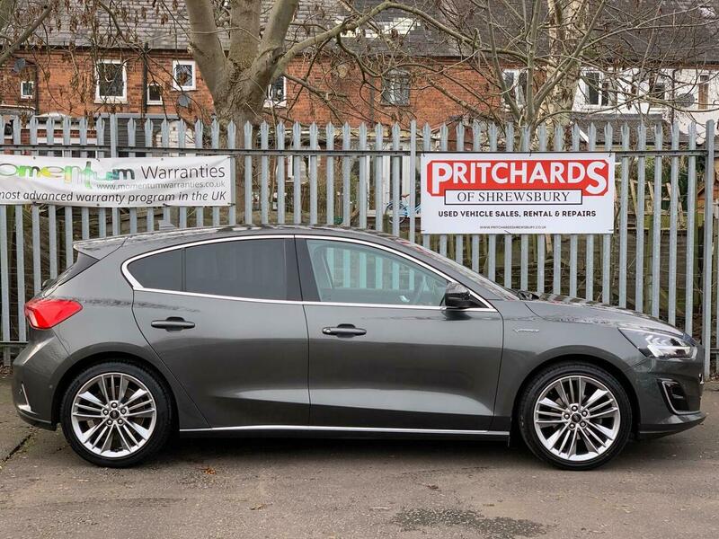 Ford Focus 1.0T Ecoboost Vignale - Image 10
