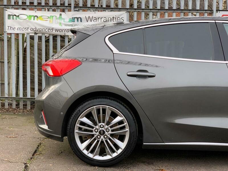 Ford Focus 1.0T Ecoboost Vignale - Image 12