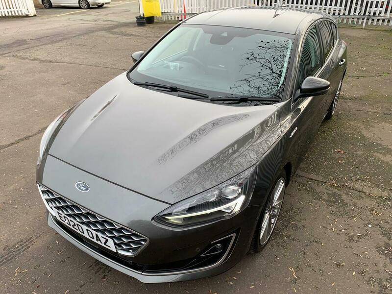 Ford Focus 1.0T Ecoboost Vignale - Image 17
