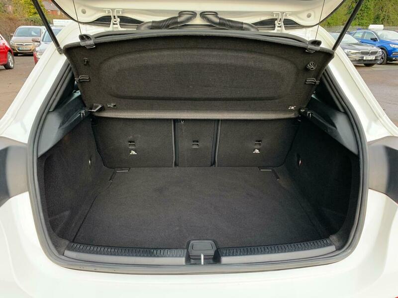 Mercedes-Benz A Class 1.3 A180 - Image 20