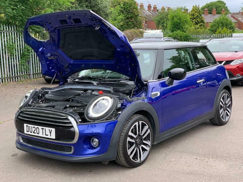 Mini Hatch 1.5 Cooper Exclusive - Image 12